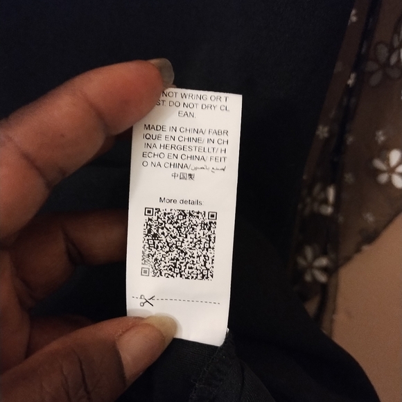 Shein Women's Elegant Black Dress with Sheer Floral Bubble Sleeves Size 12 - Picture 6 of 9